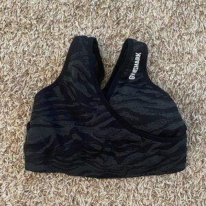Gymshark Black Padded Sports Bra (medium)